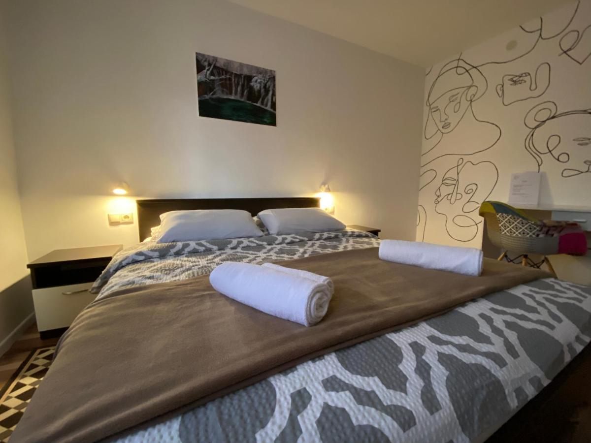 Apartment Liso Seliste Dreznicko Ngoại thất bức ảnh