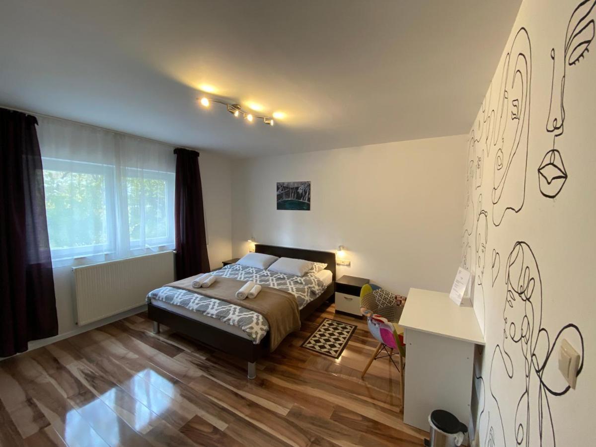 Apartment Liso Seliste Dreznicko Ngoại thất bức ảnh