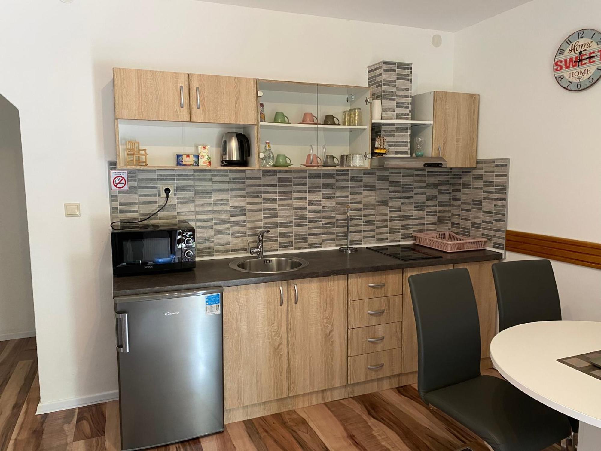 Apartment Liso Seliste Dreznicko Ngoại thất bức ảnh