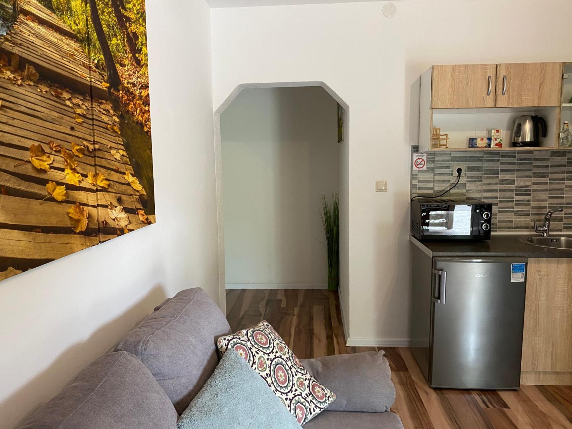 Apartment Liso Seliste Dreznicko Ngoại thất bức ảnh